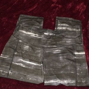 Old Navy Capris Activewear Leggins